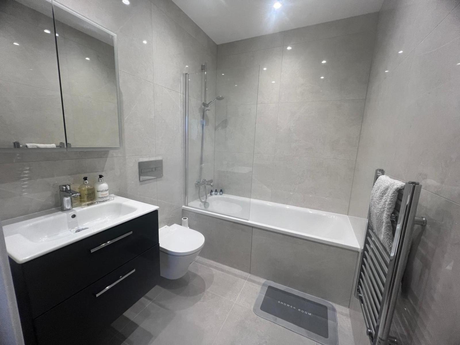 New Build 1 Bedroom Modern *